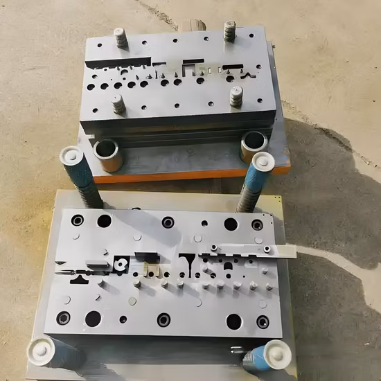  Metal de precisão de design personalizado profissional.  Molde em forma de liga dura